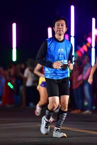 BIB: 924
                            <button type="button" onclick="openModal(20833300)" class="btn btn-primary btn-sm float-right btn-popup" data-toggle="modal" data-target=".modal-high-quality">
                        <i class="fas fa-shopping-cart"></i> Add to Cart
                    </button>
                                            <button type="button" onclick="isThisMe(20833300, true)" class="btn btn-success btn-sm float-right btn-popup btn-isme hidden" data-toggle="tooltip" data-placement="bottom" title="นี่คือรูปของคุณใช่ไหม คลิกที่นี่เพื่อเอาเข้าอัลบั้ม">
                        <i class="fas fa-plus"></i> Add to album
                    </button>
                    <button type="button" onclick="isThisMe(20833300, false)" class="btn btn-warning btn-sm float-right btn-popup btn-isnotme hidden">
                        <i class="fas fa-ban"></i> Remove from album
                    </button>
